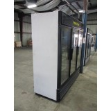 USED TRUE 3 DOOR COMMERCIAL MERCHANDISER REFRIGERATOR MODEL GDM-72