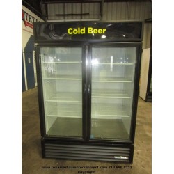 USED TRUE 2 DOOR REFRIGERATOR MERCHANDISER GDM-49-HC~TSL01