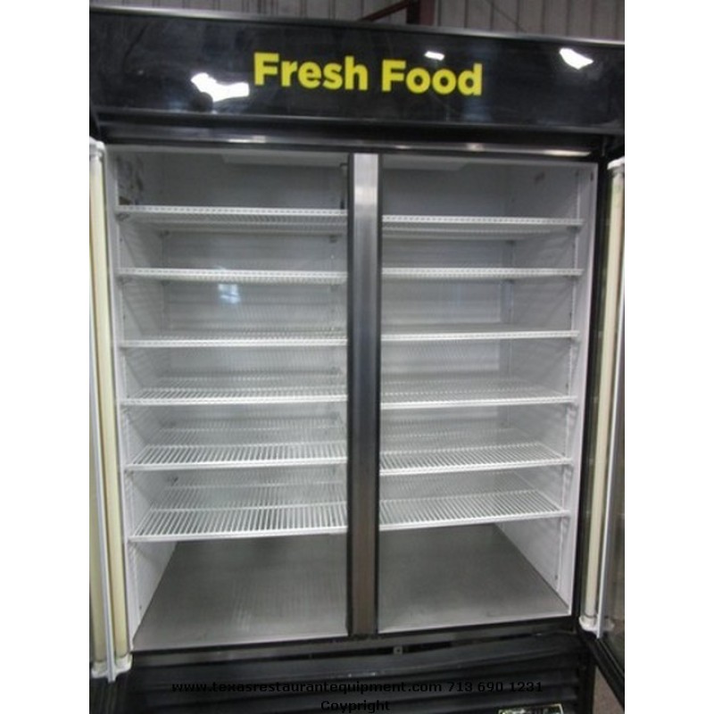 USED TRUE 2 DOOR REFRIGERATOR MERCHANDISER GDM49 Texas Restaurant